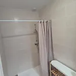 بيت للعطل New House 10 Min From The