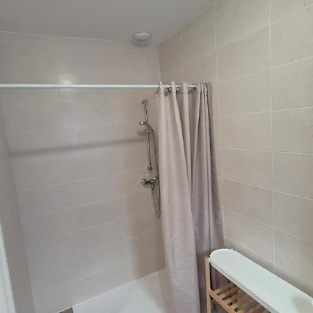 펜션 New House 10 Min From The